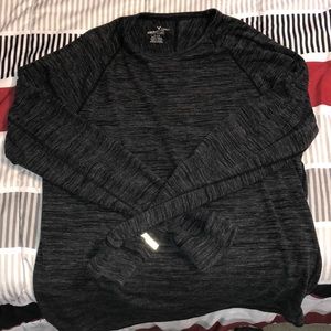 Men’s American Eagle long sleeve shirt Medium